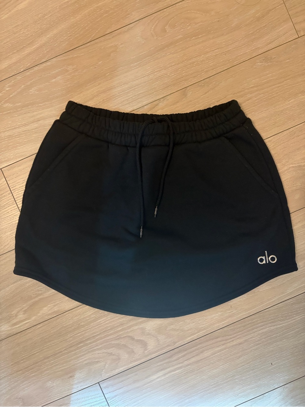 ALO Yoga Accolade Skirt